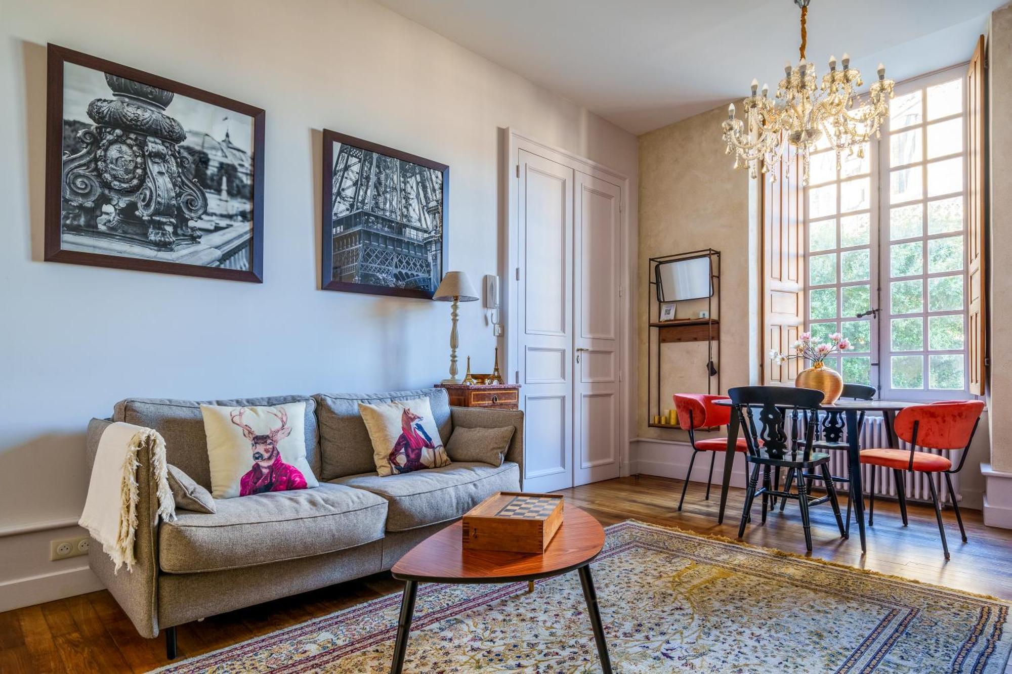 Appartement Raffine Vue Cathedrale, Jardin, Wifi Tours Eksteriør bilde