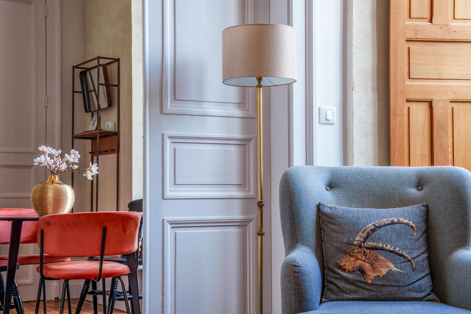 Appartement Raffine Vue Cathedrale, Jardin, Wifi Tours Eksteriør bilde